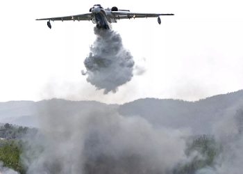 Rusya, Türkiye’de görev yapacak 2 amfibi yangın söndürme uçağı gönderdi