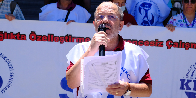 Ses Eski̇şehi̇r Şube Başkanı Özkavak: “Talepleri̇mi̇z Yeri̇ne Geti̇ri̇lmezse 1 Ağustos’ta İş Bırakacağız” Ses Eski̇şehi̇r Şube Başkanı Özkavak: “Talepleri̇mi̇z Yeri̇ne Geti̇ri̇lmezse 1 Ağustos’ta İş Bırakacağız”