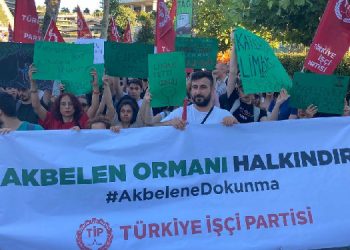 Ti̇p’ten Li̇mak Holdi̇ng’i̇n Önünde Akbelen Eylemi̇: “Bu Ci̇nayette Parmağı Olan Herkes Hesabını Verecek”