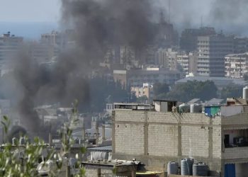 Lübnan’daki Filistinli mülteci kampında çatışmalar yeniden başladı