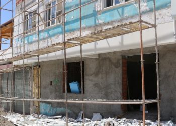 Deprem bölgesinde barınma ve su sorunu çözülmedi