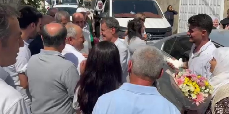 30 yıl sonra Nusaybin’de zılgıtlarla karşılandı 30 yıl sonra Nusaybin’de zılgıtlarla karşılandı