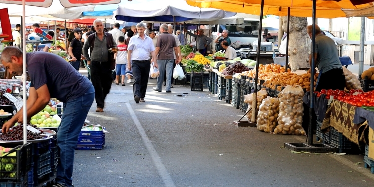 Diyarbakır’daki esnaf: Ekonomik krizin nedeni yanlış politika Diyarbakır’daki esnaf: Ekonomik krizin nedeni yanlış politika
