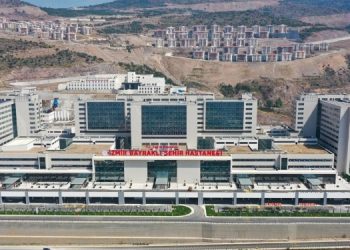 İzmir’de 5 hastane kapatılma tehdidi altında