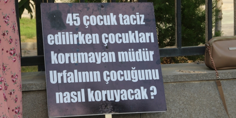 Kadınlar Asım Sultanoğlu’nu Urfa’da istemiyor! Kadınlar Asım Sultanoğlu’nu Urfa’da istemiyor!