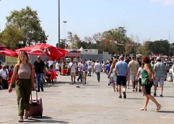 İstanbul’daki kadınlar: En temel gıdaları gram ve taneyle alıyoruz