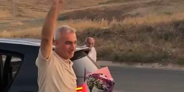 30 yılın ardından tahliye olan Tekin: Başımız dik 30 yılın ardından tahliye olan Tekin: Başımız dik