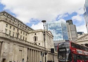 ABD medyası: İngiliz bankalar, Ukrayna’yla ticaret yapan şirketlerin hesaplarını engelliyor