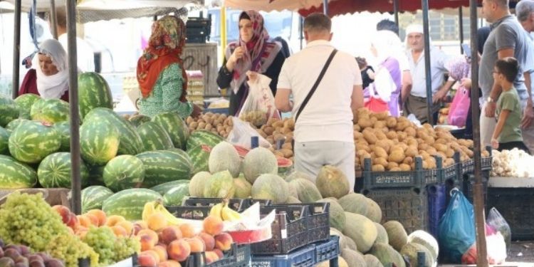 Diyarbakır’dan ekonomik kriz tepkisi: Padişahım sen çok yaşa! Diyarbakır’dan ekonomik kriz tepkisi: Padişahım sen çok yaşa!