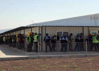 TOGG fabrikasında çalışan işçiler iş bıraktı