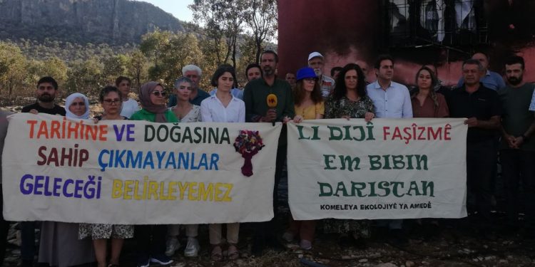 Licê’de yangınlara ilişkin ziyaret: Kurdistan’daki yangınlar da politiktir