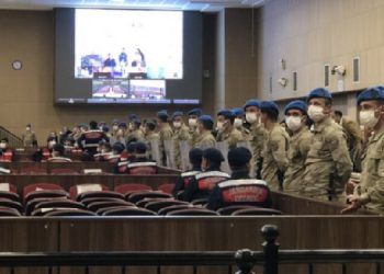 Bağcık: FETÖ’cülerin aldığı kararların altına imza mı atacaksınız?