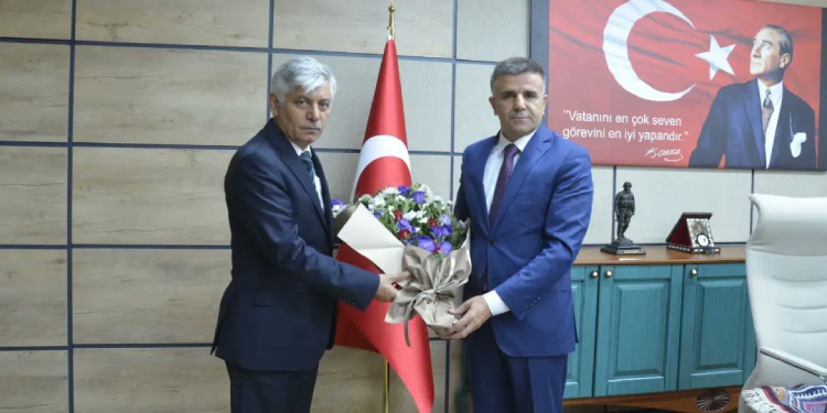Ensar Vakfı davasında adı geçen Sultanoğlu Urfa’da göreve başladı Ensar Vakfı davasında adı geçen Sultanoğlu Urfa’da göreve başladı