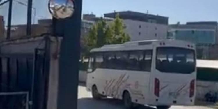 Hakkari’de gözaltında tutulan 11 kişi serbest bırakıldı Hakkari’de gözaltında tutulan 11 kişi serbest bırakıldı