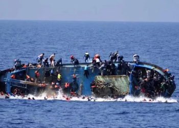 İtalya’da göçmenleri taşıyan tekne battı: 41 kişi öldü İtalya’da göçmenleri taşıyan tekne battı: 41 kişi öldü