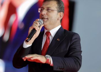 Kulisler hareketli, gözler İmamoğlu’nun kararında: “Aday olmayacak”