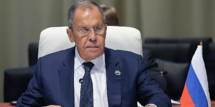 Lavrov: Batılı politikacılar ve gazeteciler çalışırken kafaların değil dillerini kullanıyor Lavrov: Batılı politikacılar ve gazeteciler çalışırken kafaların değil dillerini kullanıyor