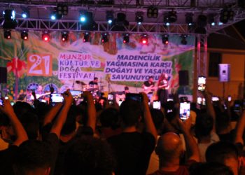 Munzur Festivali’nin 3’üncü gününde direniş şarkıları yankılandı