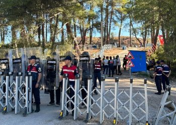 Asker Akbelen Ormanı’nda nöbet alanına girdi