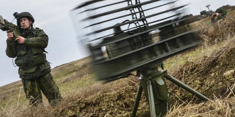 Rusya Savunma Bakanlığı: Bryansk bölgesinde Ukrayna’ya ait İHA’lar düşürüldü Rusya Savunma Bakanlığı: Bryansk bölgesinde Ukrayna’ya ait İHA’lar düşürüldü