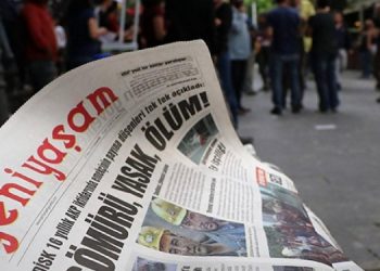 Gazeteci Akın ve Çelik’in duruşması ertelendi