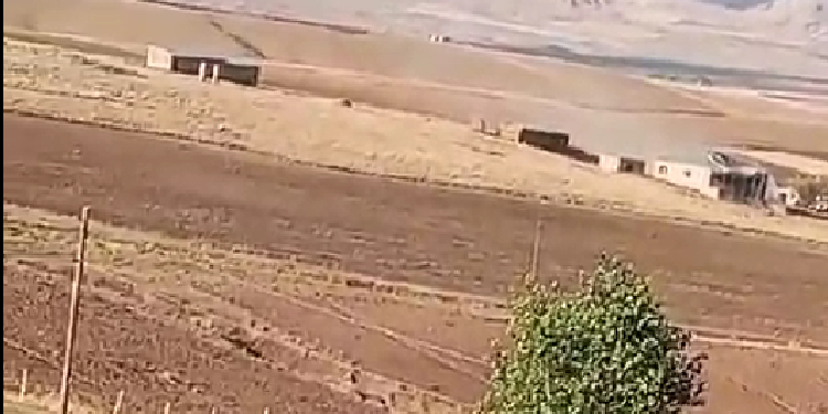 Ağır silahlarla taranan evde 2 kişi yaşamını yitirdi Ağır silahlarla taranan evde 2 kişi yaşamını yitirdi