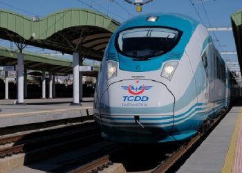 Hızlı tren biletlerine zam