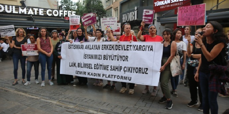 İzmirli kadınlar: Laik, bilimsel ve karma eğitimi savunacağız İzmirli kadınlar: Laik, bilimsel ve karma eğitimi savunacağız