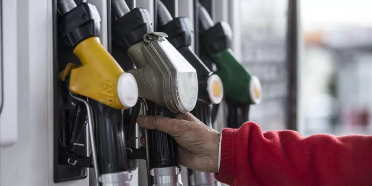 Motorine büyük zam geldi Motorine büyük zam geldi