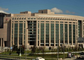 HDP Gençlik Meclisi üyesinin davası ertelendi