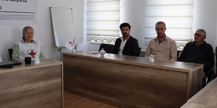 Barış Nöbeti: Tutuklular tecrit koşullarında yaşıyor Barış Nöbeti: Tutuklular tecrit koşullarında yaşıyor