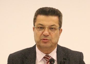 ‘Bayraklı Şehir Hastanesi hekim ve asistan listesi el altında hazırlandı’ ‘Bayraklı Şehir Hastanesi hekim ve asistan listesi el altında hazırlandı’