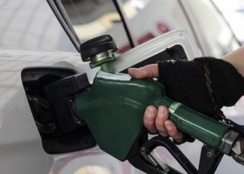 Benzine 2 lira 10 kuruşluk indirim