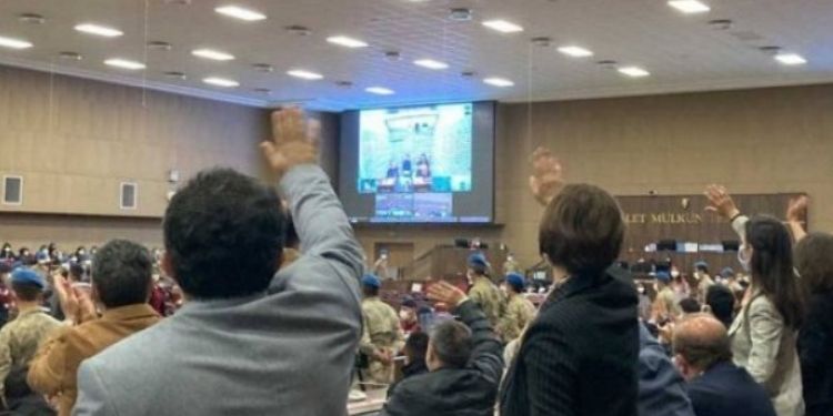 Kobanê Davası: 21 yıl önceki dava dosyam önüme getirildi Kobanê Davası: 21 yıl önceki dava dosyam önüme getirildi