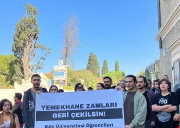 Öğrenciler yemekhane direnişinde kararlı