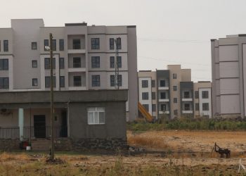 Söz verilen 21 bin konuttan 6 bin 500’ü yapım aşamasında