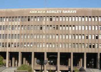 Çeşme: Kürt ve kadın olmaktan kaynaklı yargılanıyoruz