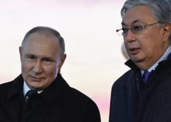 Putin, resmi ziyaret için Kazakistan’da