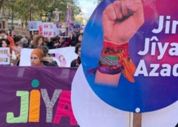 Yargı kıskacındaki Rosa geri adım atmadı