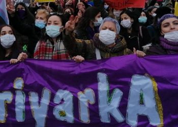 Urfa’da örgütlü şiddete karşı örgütlü mücadeleyi örüyorlar