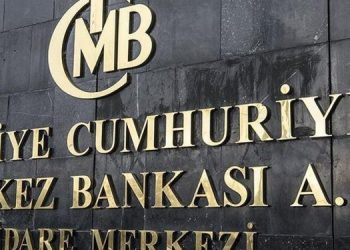 Politika faizi yüzde 40’a yükseldi