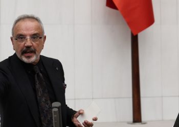 Sakık: Dağa gitti dediğiniz paralar atadığınız kayyımların cebinde