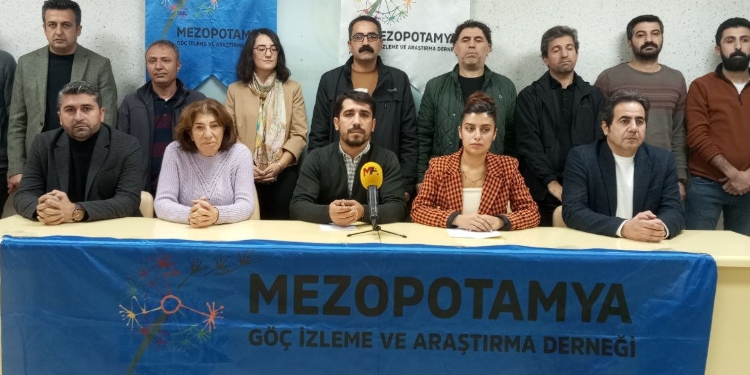 Göç dernekleri verileri paylaştı: Kurdistan insansızlaştırılmak isteniyor Göç dernekleri verileri paylaştı: Kurdistan insansızlaştırılmak isteniyor