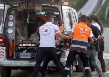 Gazze’de ambulans konvoyuna saldırı