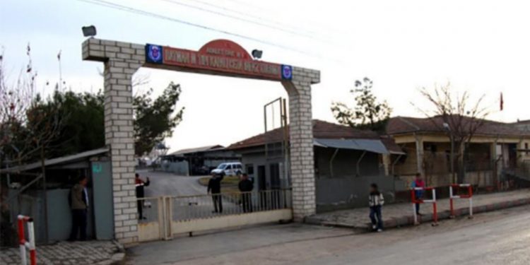 Ağır hasta tutuklu Çam’ın kızı: Tedavi için tahliye edilmeli Ağır hasta tutuklu Çam’ın kızı: Tedavi için tahliye edilmeli