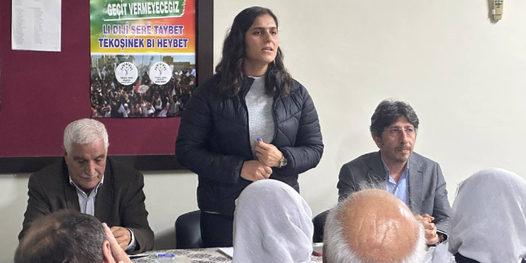 HEDEP’ten Ceyhan’da halk toplantısı HEDEP’ten Ceyhan’da halk toplantısı