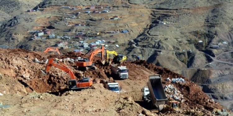 Şirvan’da maden göçüğüne ilişkin gözaltına alınanlar serbest Şirvan’da maden göçüğüne ilişkin gözaltına alınanlar serbest