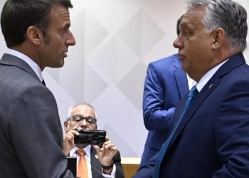 Macron Ukrayna’nın AB üyeliğini Orban’la konuşmak, Orban ise konunun ötelenmesini istiyor
