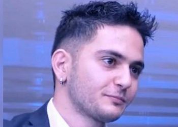 Gazeteci Furkan Karabay gözaltına alındı