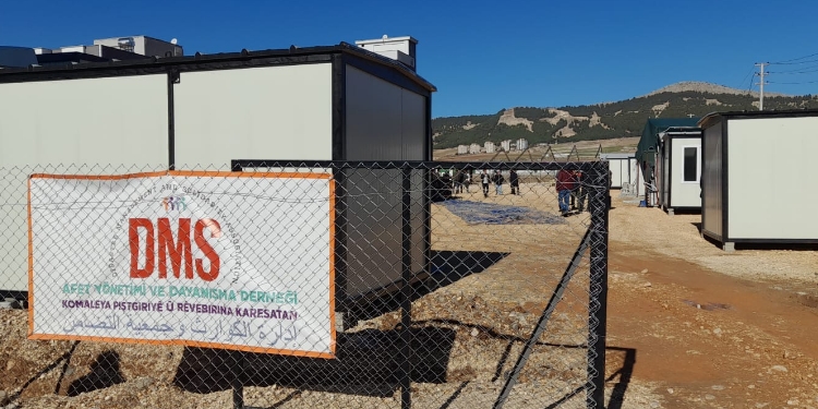 Adıyaman’da sivil toplum örgütlerinin konteynırlarına polis el koydu Adıyaman’da sivil toplum örgütlerinin konteynırlarına polis el koydu